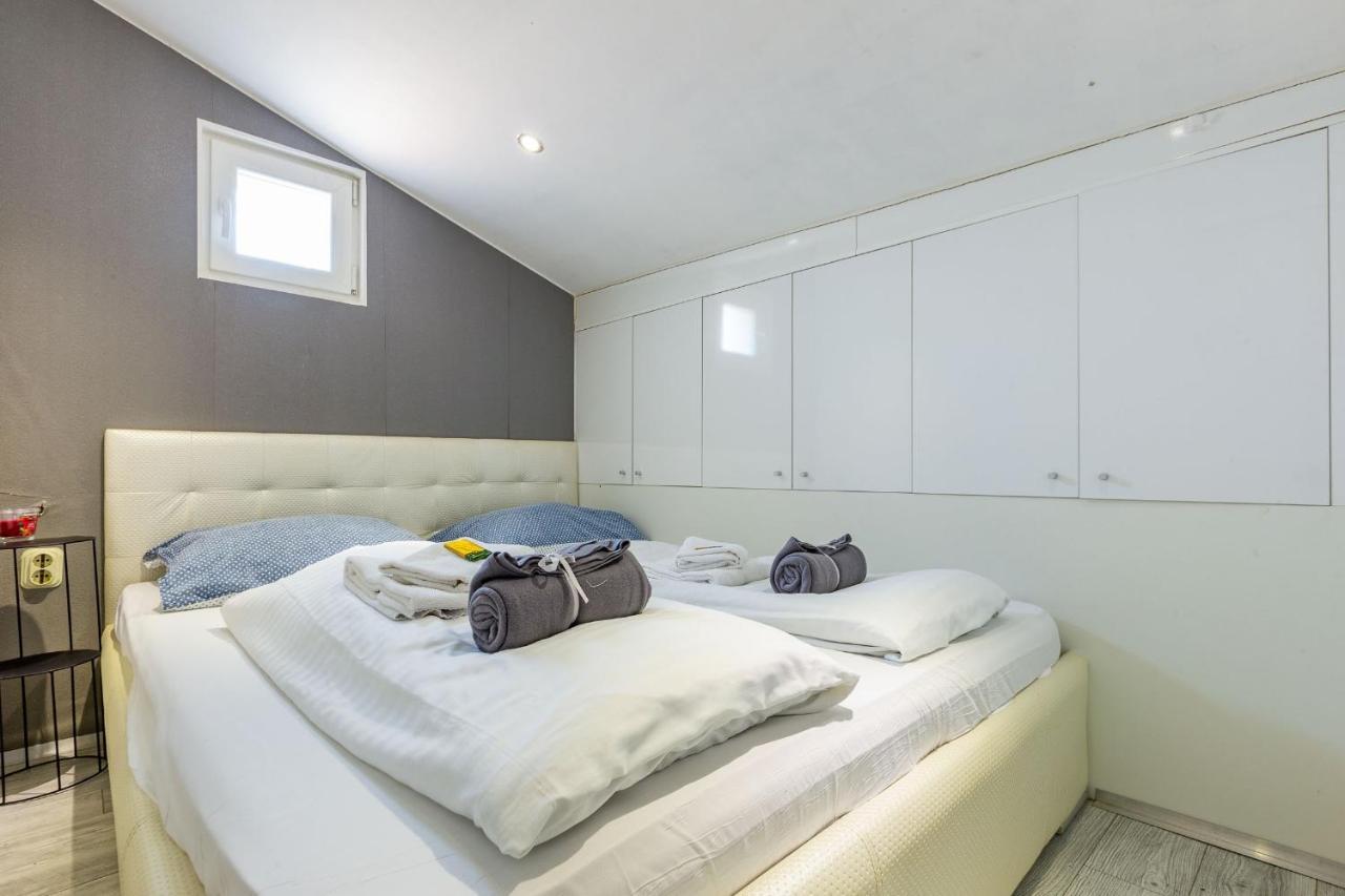 Alpha Loft 1Br Apartment In Center Zadar Exteriör bild